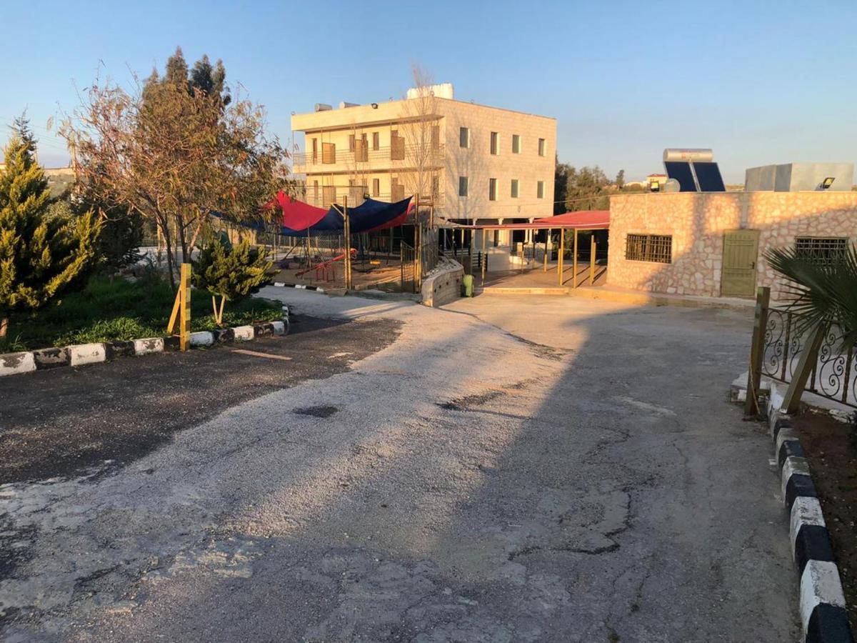 Madaba Camp Resort Εξωτερικό φωτογραφία